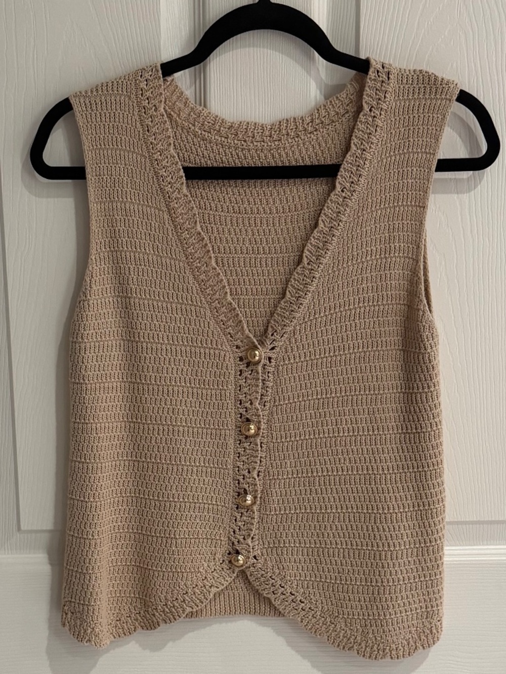 Crochet cotton ladies lightweight vest with decorative buttons—Size small